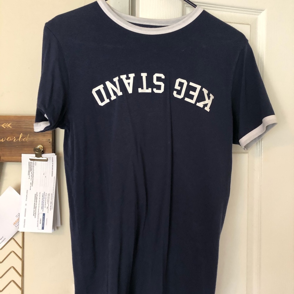 Short sleeve tee